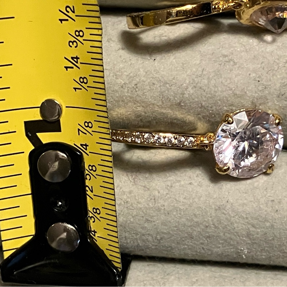 🌸Kate Spade Crystal Earrings - Picture 4 of 6